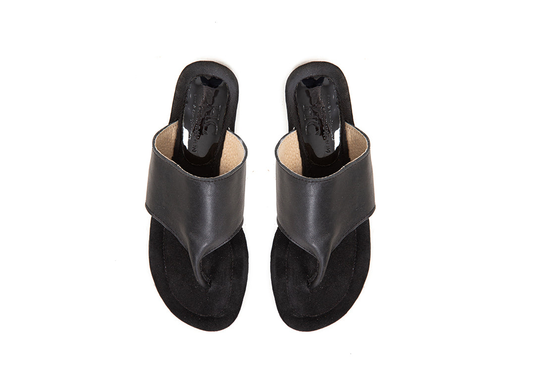 Black leather sandals