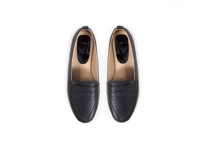Classic penny loafer - black leather