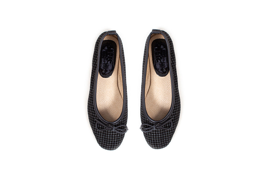 Ballet Flat - black leather with silver detail
