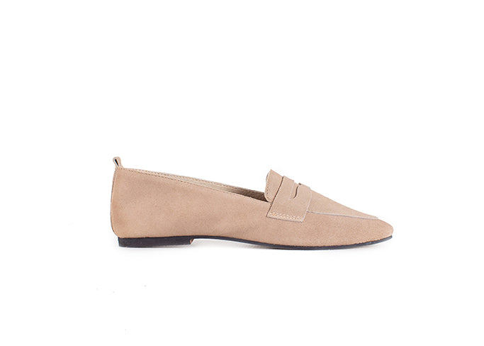 Classic penny loafer - neutral suede leather