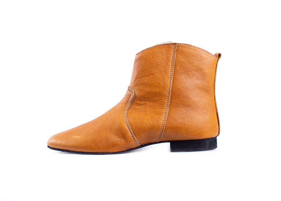 Tan Leather Ankle Boot - Cowboy cut