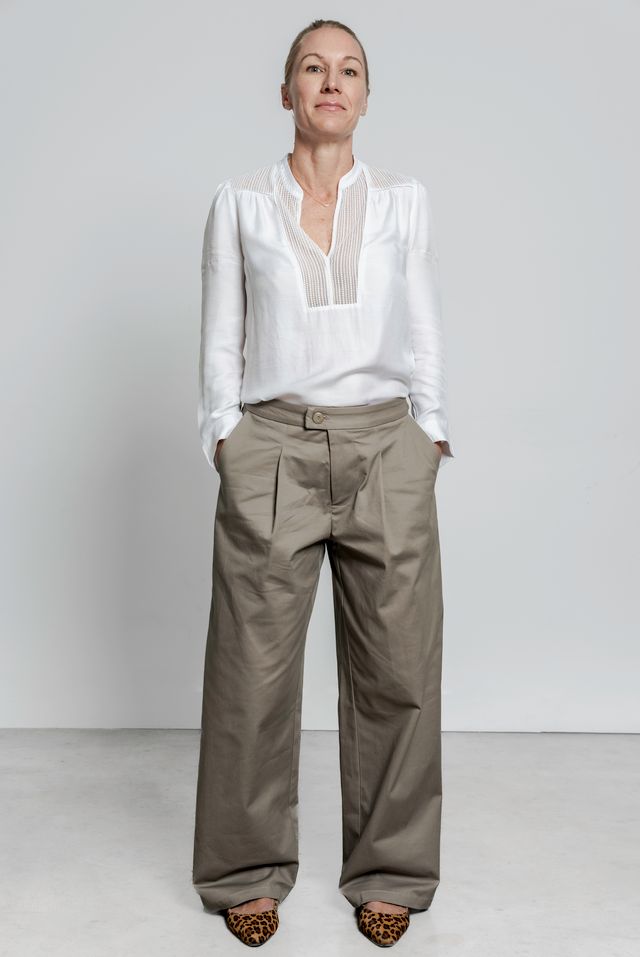 Cotton trousers taupe
