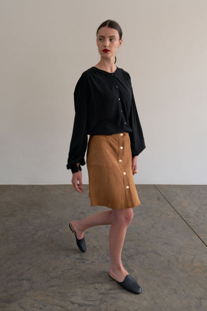 Round mule - black woven leather