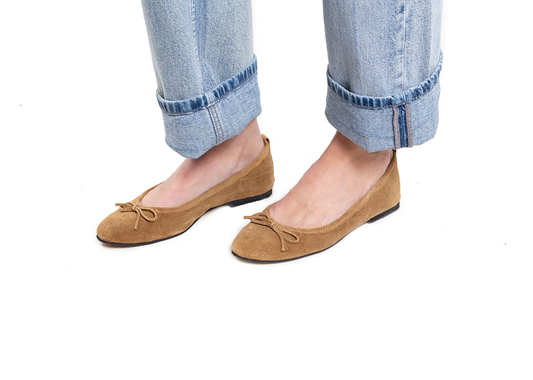 Ballet flat - tan suede leather
