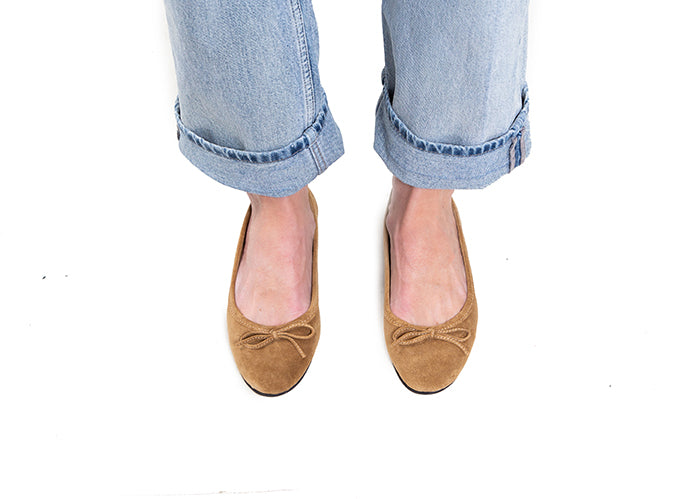 Ballet flat - tan suede leather