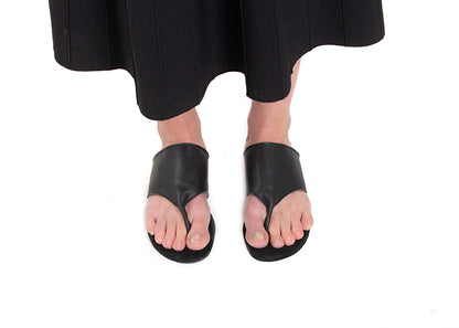 Black leather sandals