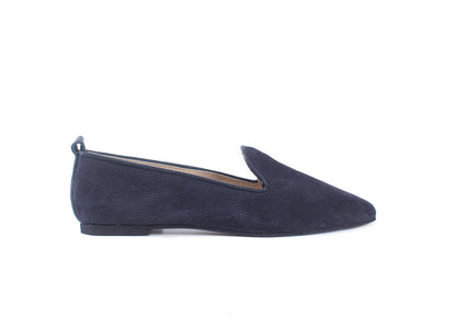 Pointed Loafer - navy textured leather