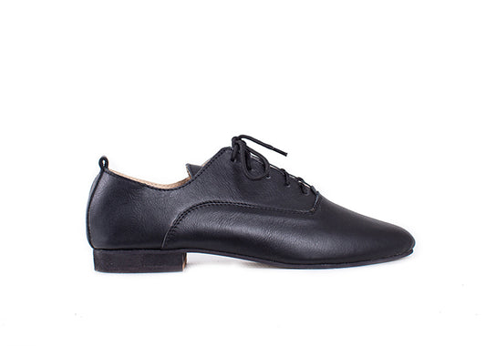 Classic brogue - black leather