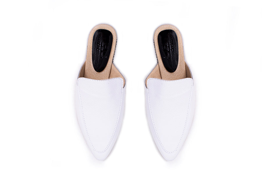 Pointed mule - cream leather