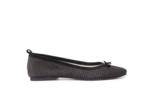 Ballet flat - black printed leather