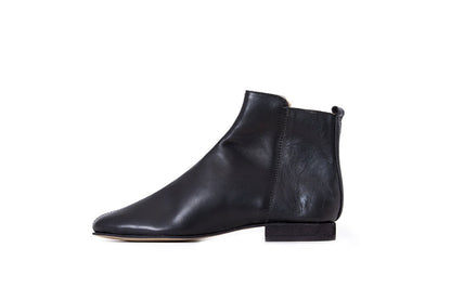 Suna Black Leather - Classic Cut - House Of Cinnamon