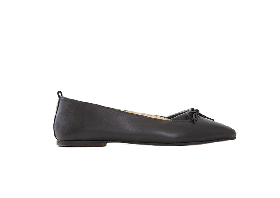 Monica - Pointed Flat - House Of Cinnamon